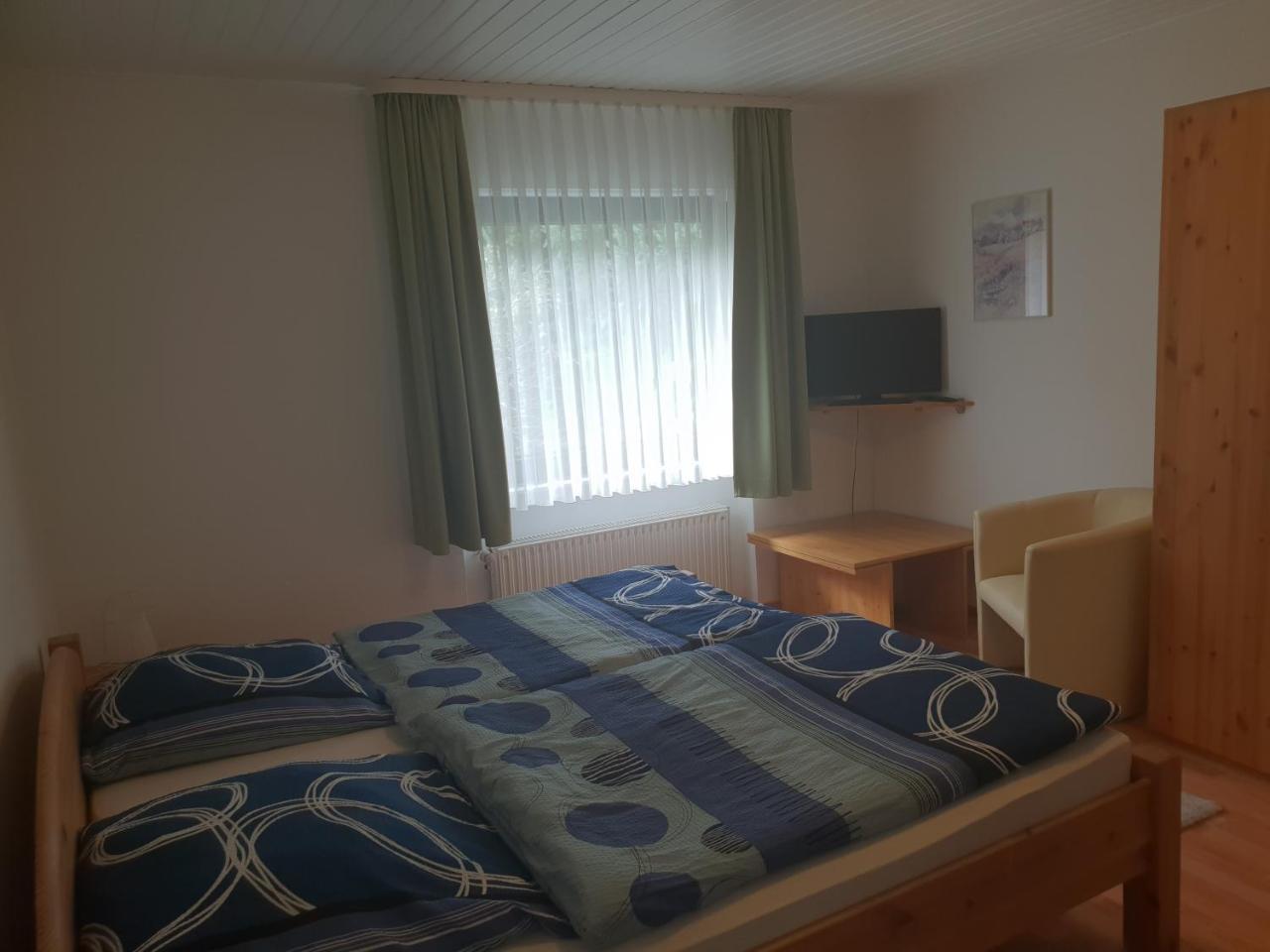 Ganerb Hotel Dudenhofen Buitenkant foto